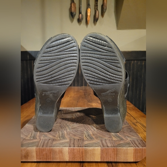 Dansko Wedge - Picture 4 of 6